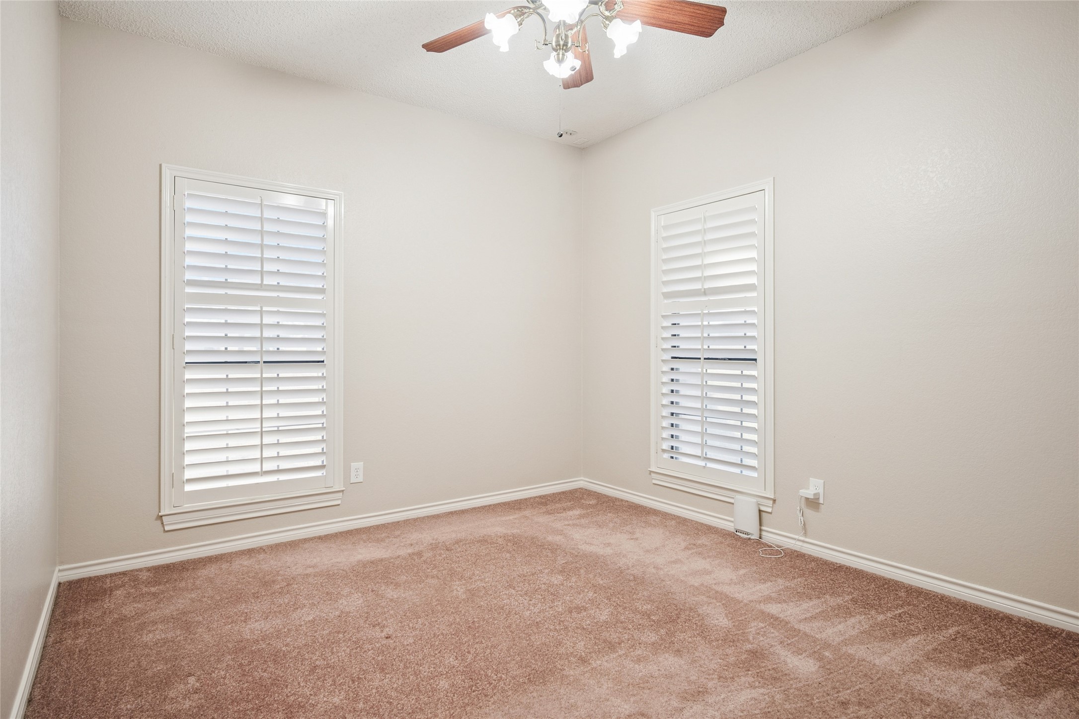 6707 Us 287 Highway Arlington TX 76001