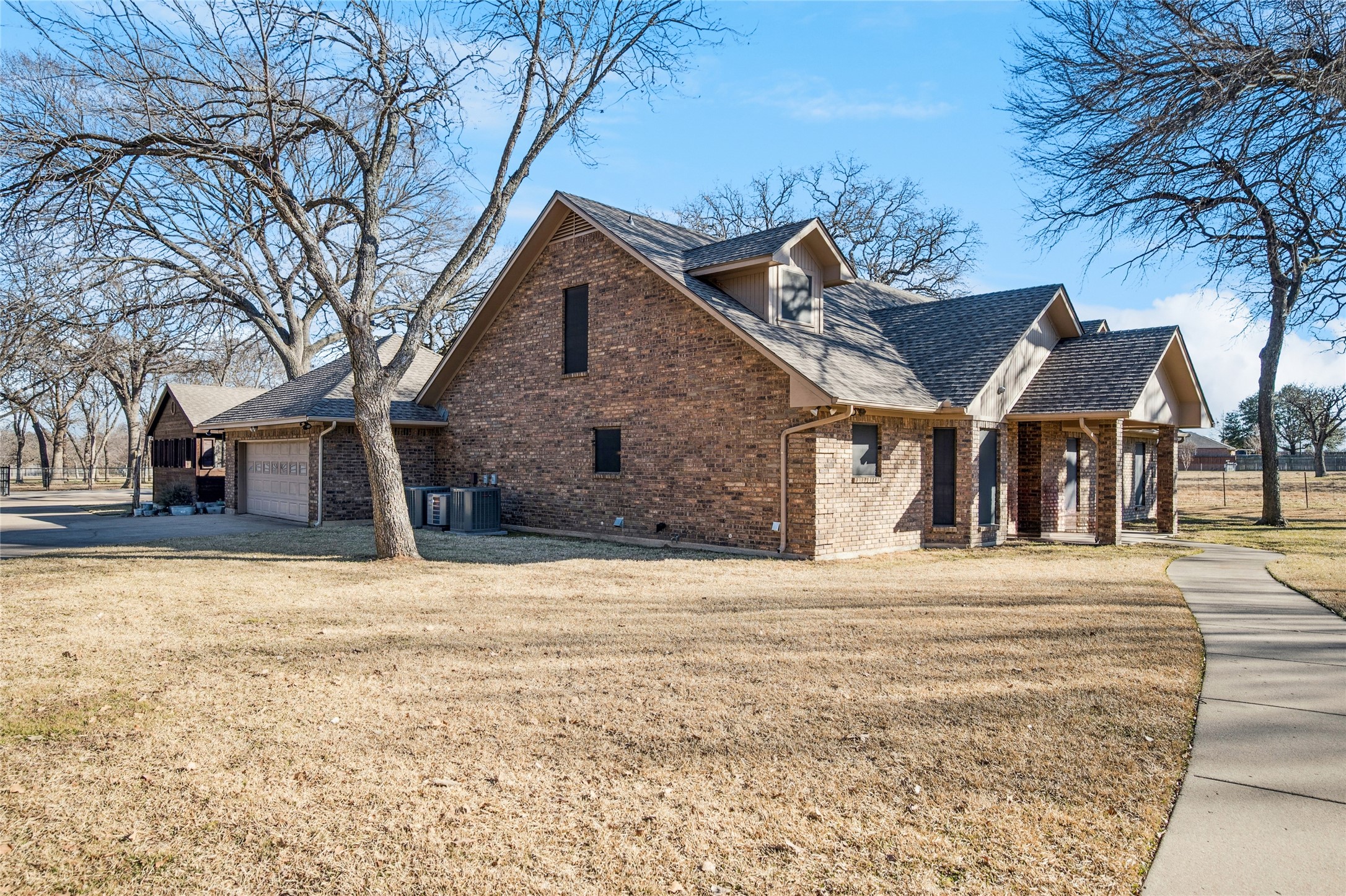 6707 Us 287 Highway Arlington TX 76001