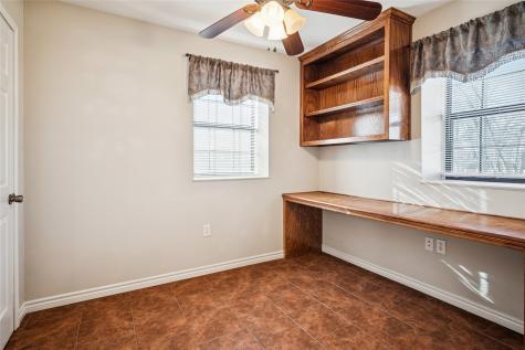 6707 Us 287 Highway Arlington TX 76001
