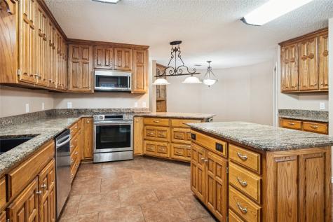 6707 Us 287 Highway Arlington TX 76001