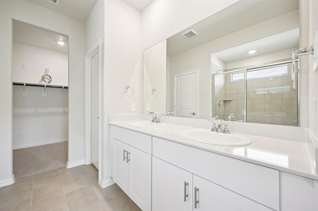 1361 Los Olmos Lane Crandall TX 75114
