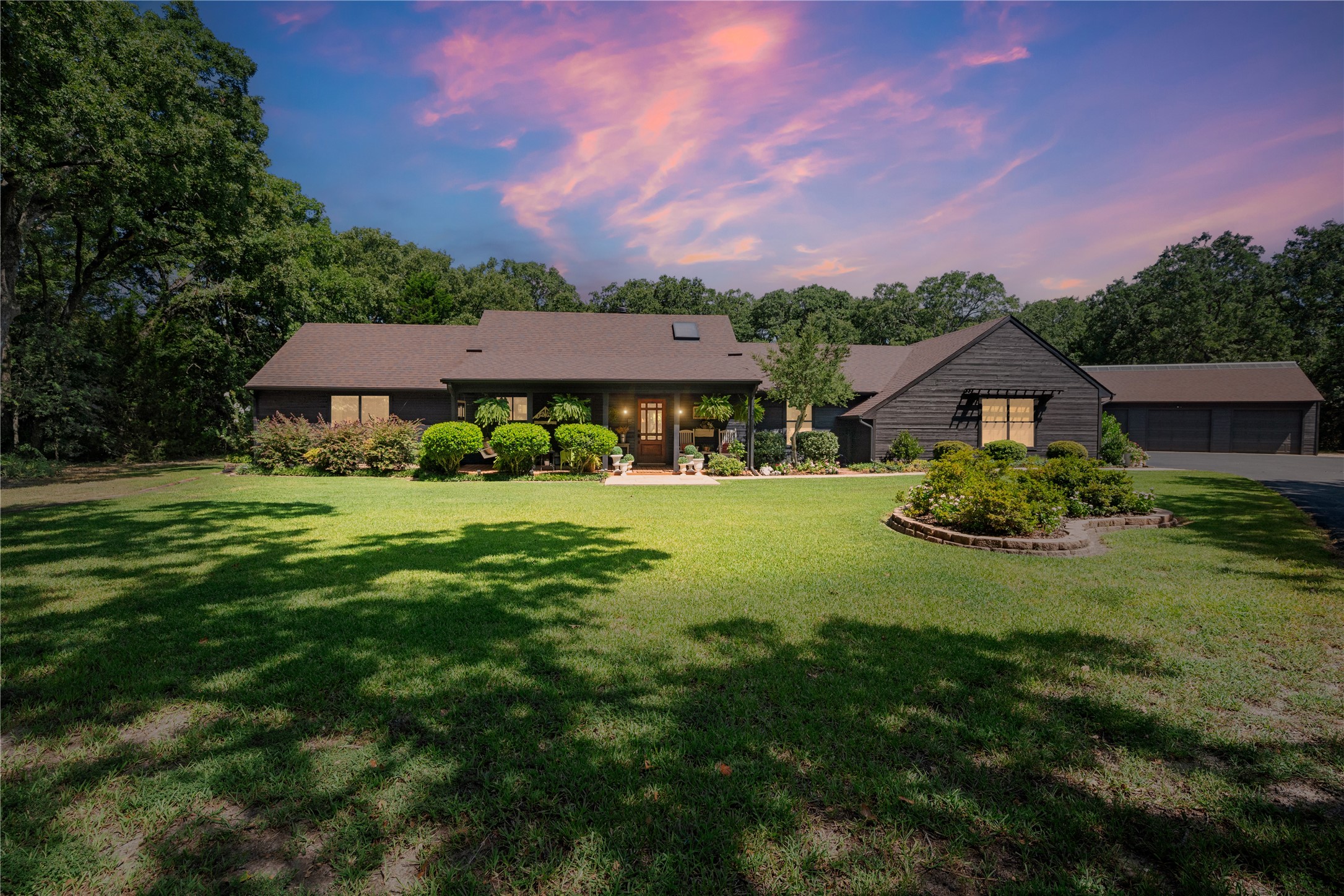 1516 Rancho Road Quinlan TX 75474