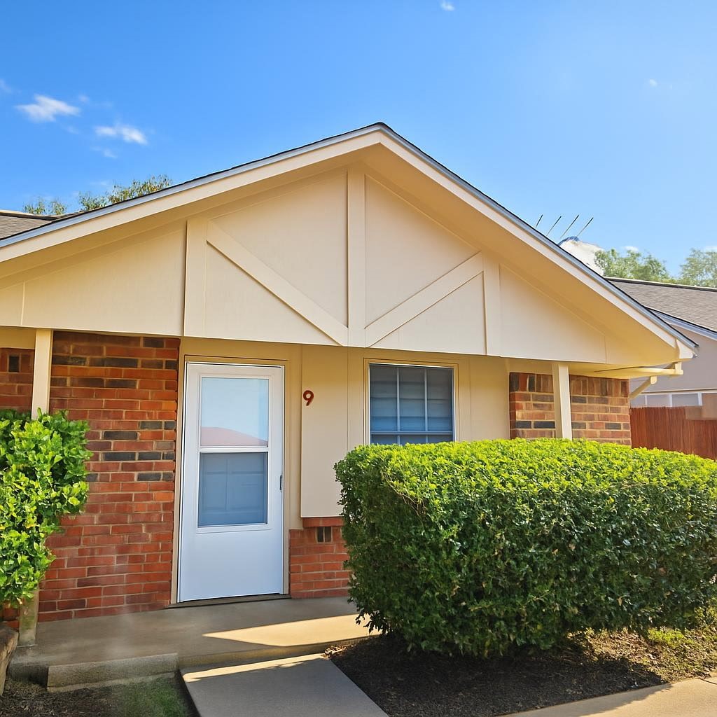200 Bonnie Bell Lane Springtown TX 76082