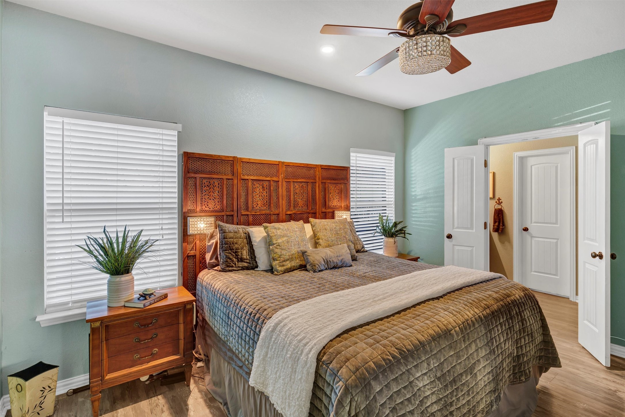 560 Jay Street Shady Shores TX 76208