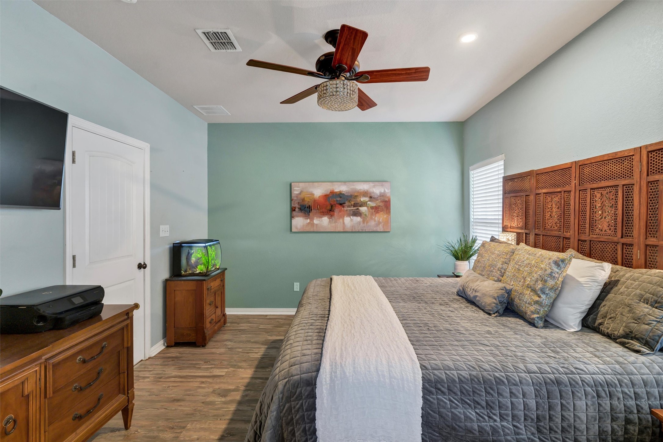 560 Jay Street Shady Shores TX 76208