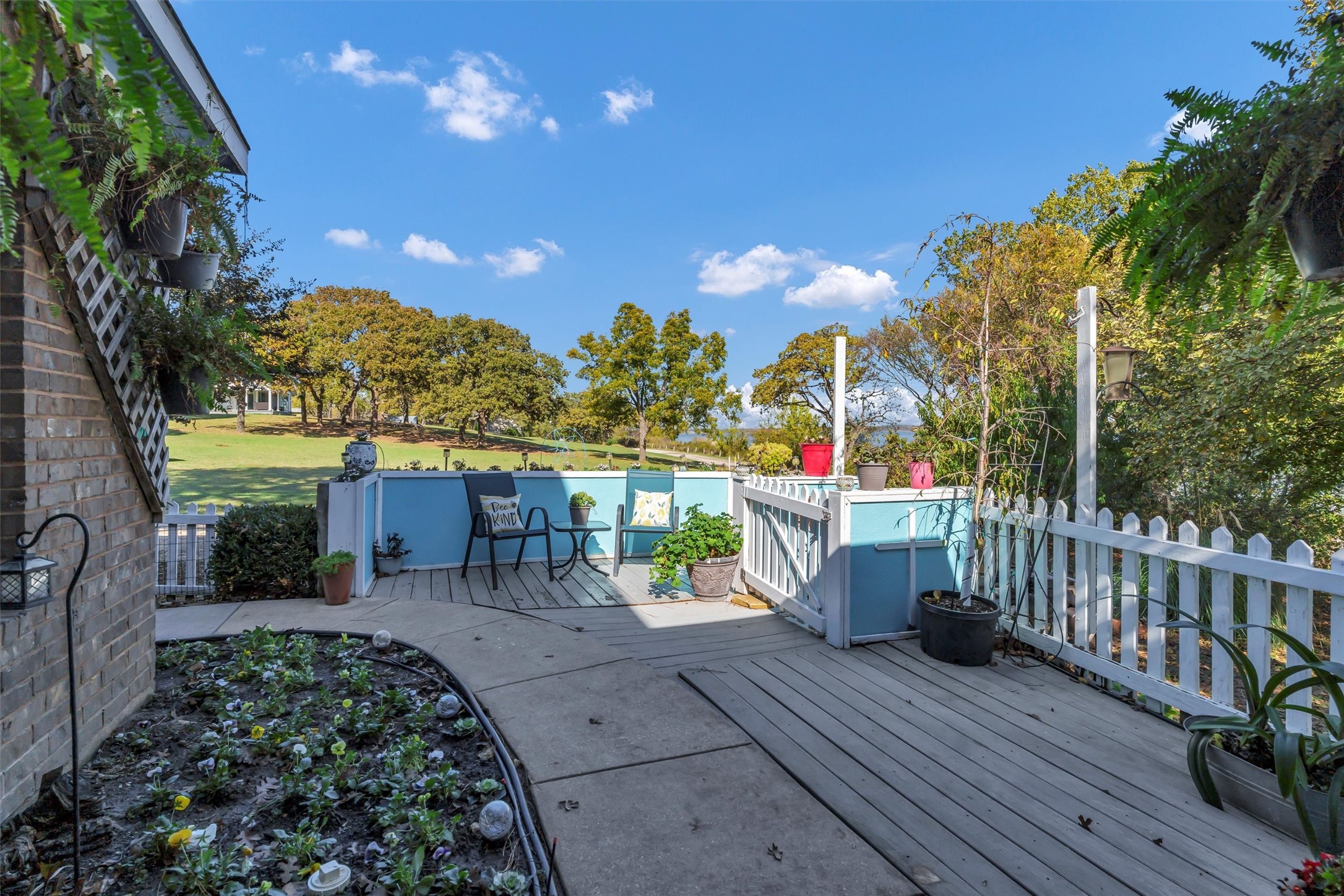 560 Jay Street Shady Shores TX 76208