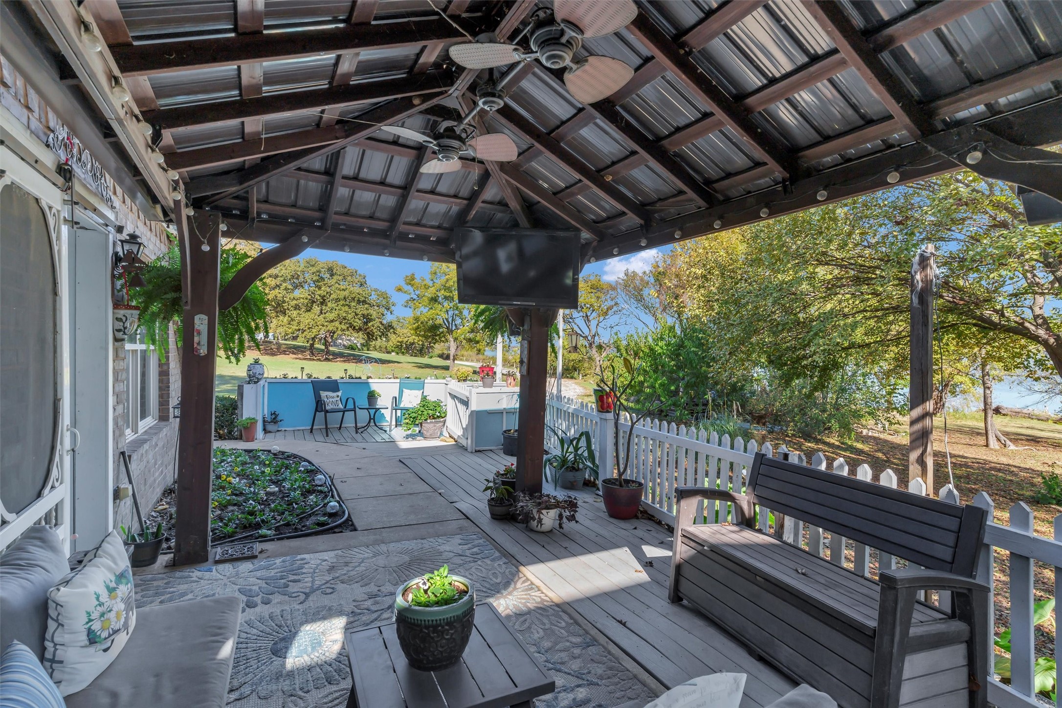 560 Jay Street Shady Shores TX 76208