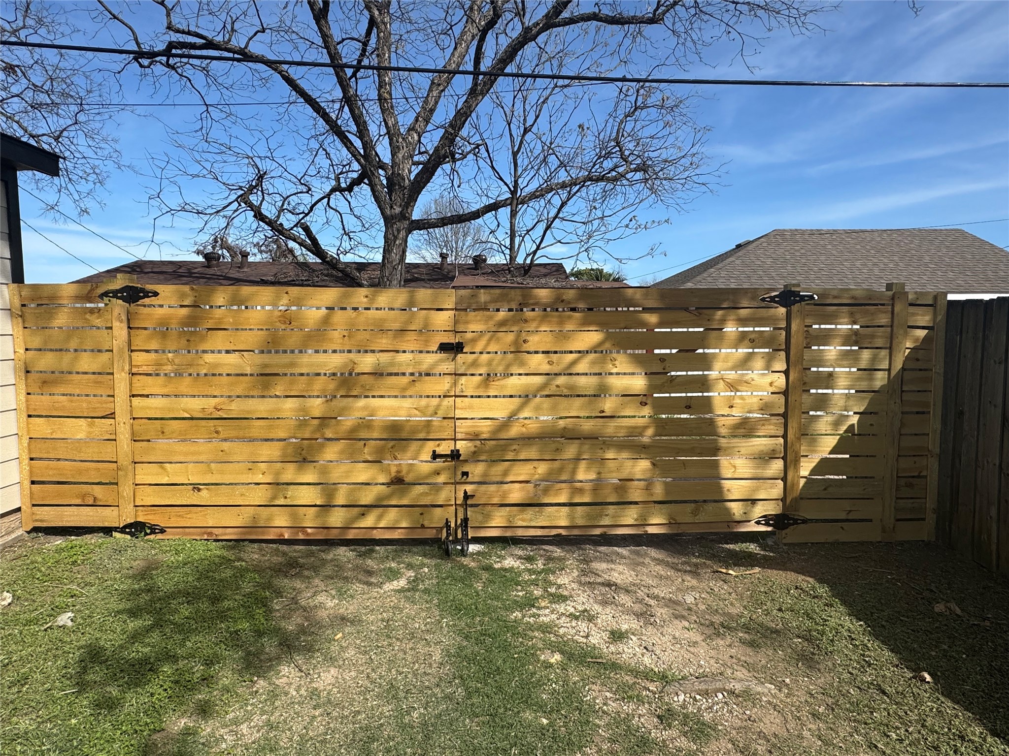 920 S Montreal Avenue Dallas TX 75208
