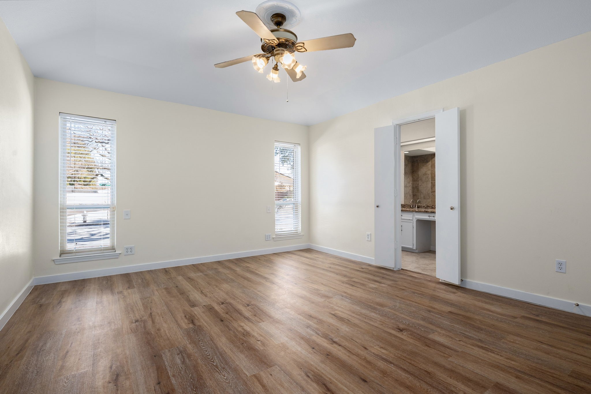 10521 Sandpiper Lane Dallas TX 75230