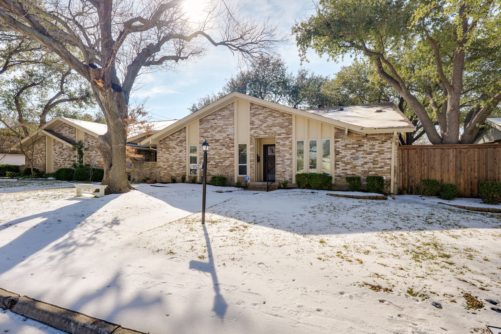 10521 Sandpiper Lane Dallas TX 75230