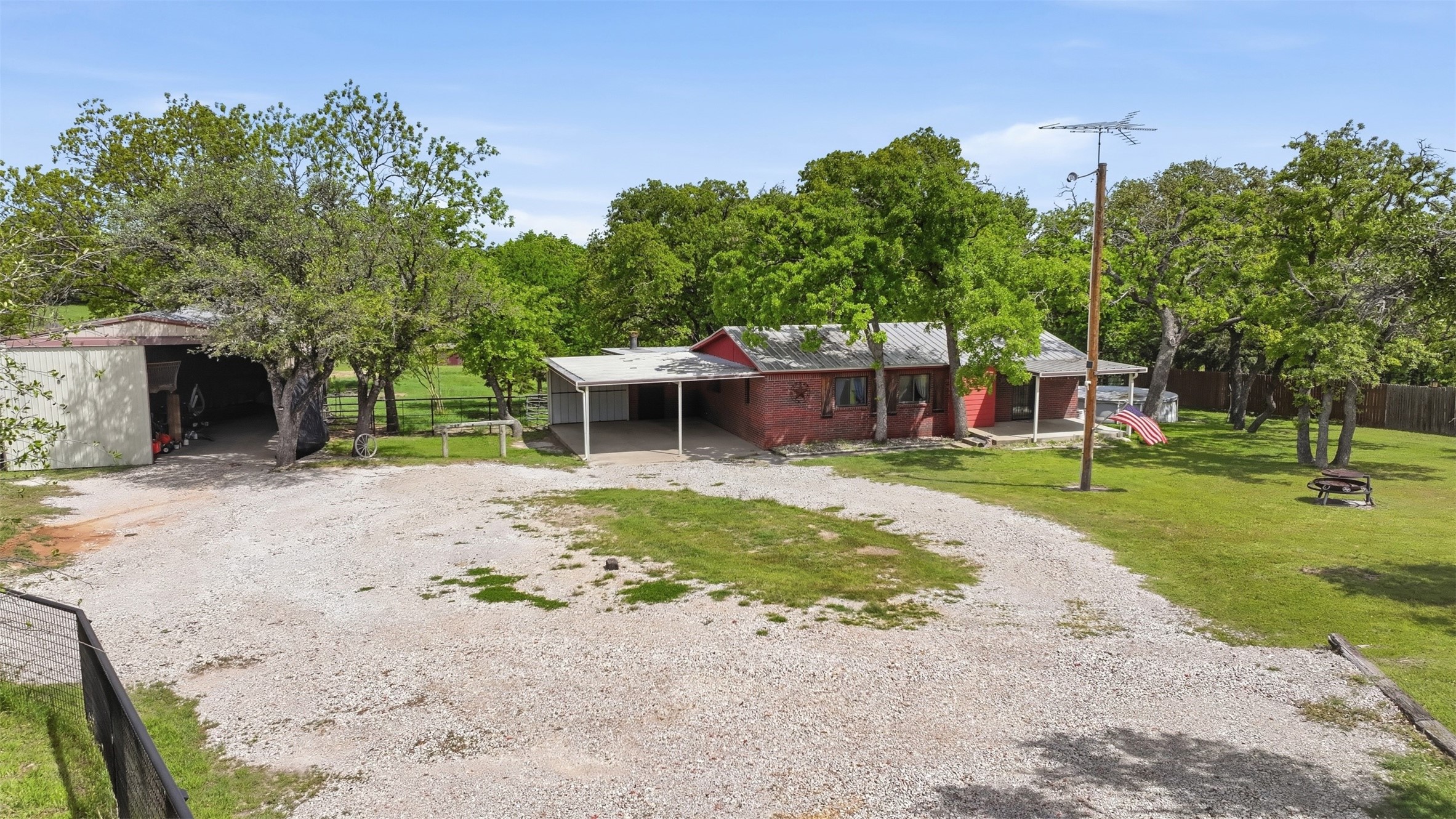 591 Mcfarland Lane Weatherford TX 76088