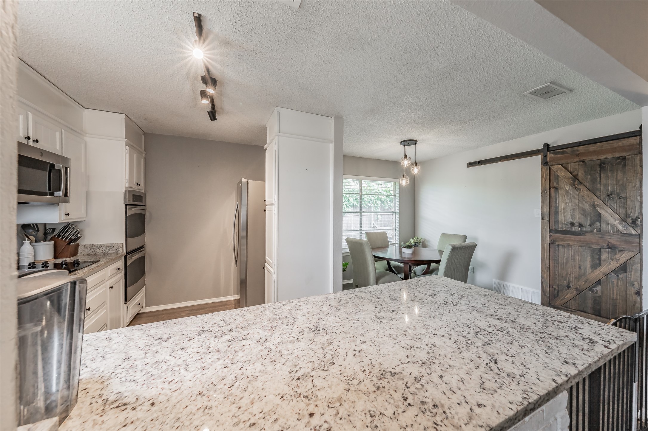 2507 Smouldering Wood Drive Arlington TX 76016