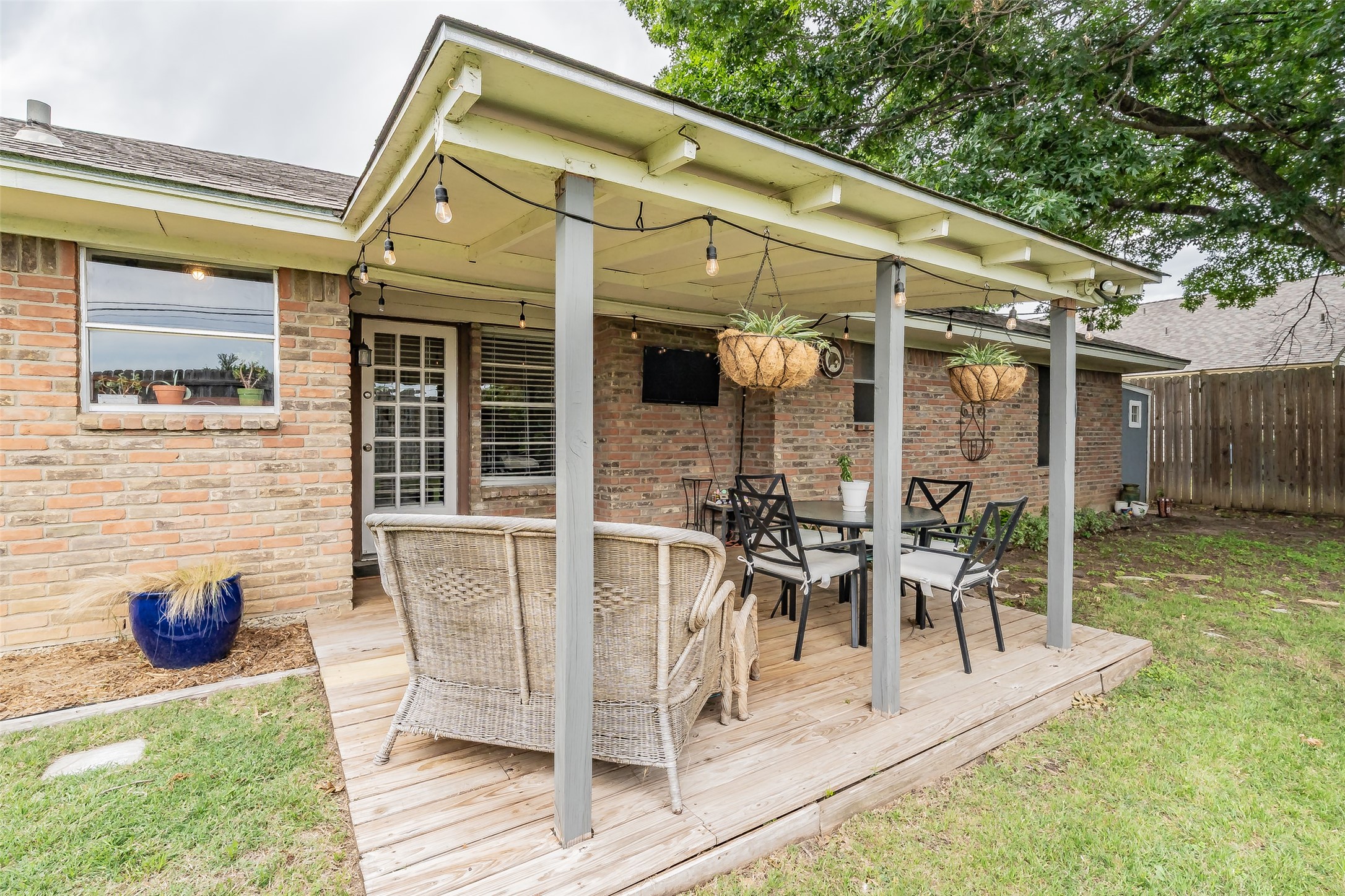 2507 Smouldering Wood Drive Arlington TX 76016