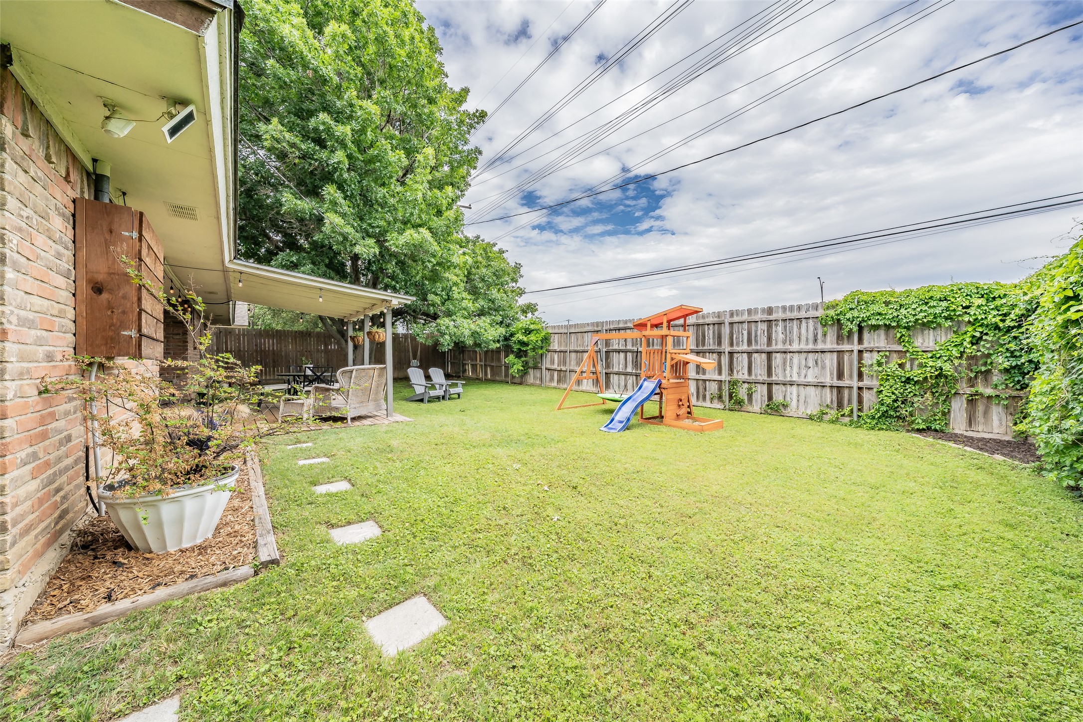 2507 Smouldering Wood Drive Arlington TX 76016