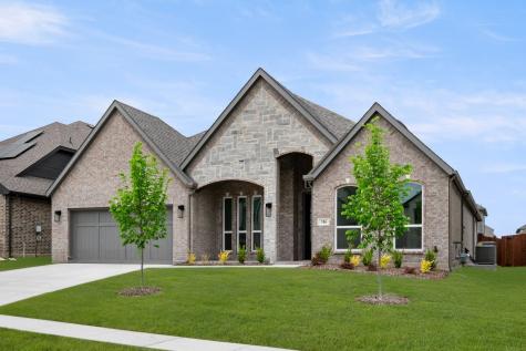 316 Autry Drive Burleson TX 76028