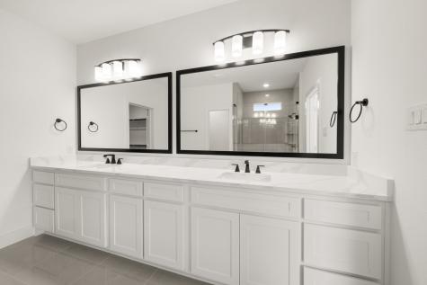 316 Autry Drive Burleson TX 76028
