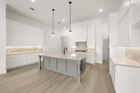 316 Autry Drive Burleson TX 76028