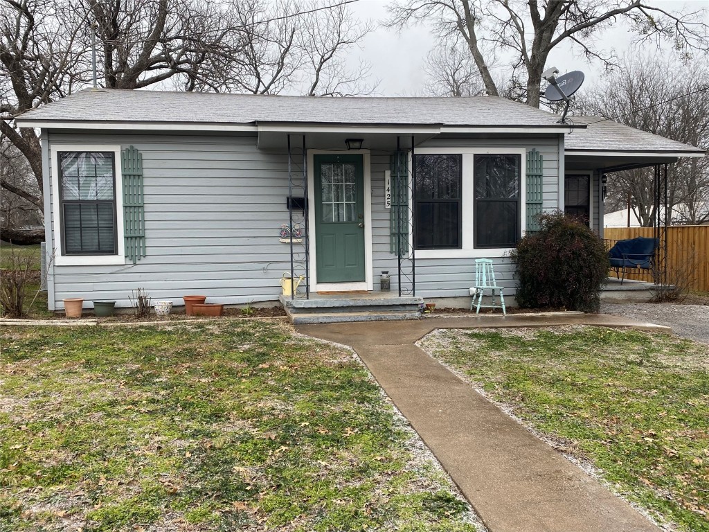 1425 W Groesbeck Street Stephenville TX 76401