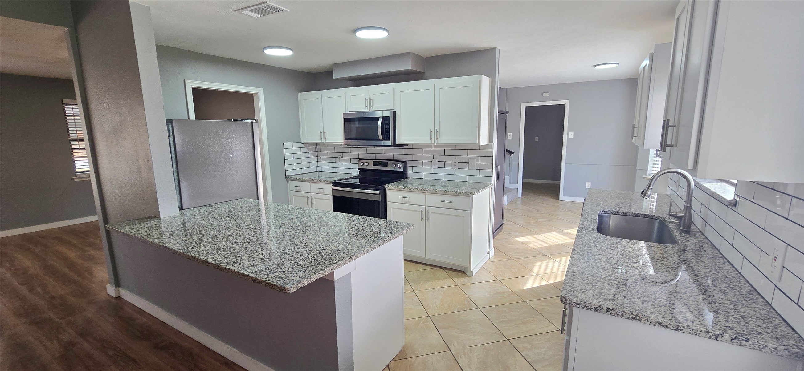 3605 Wren Avenue Fort Worth TX 76133