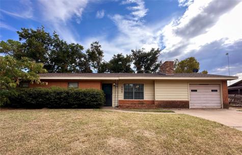 603 W Mclain Street Seymour TX 76380