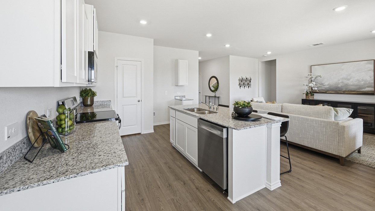 3310 Charleston Drive Ennis TX 75119