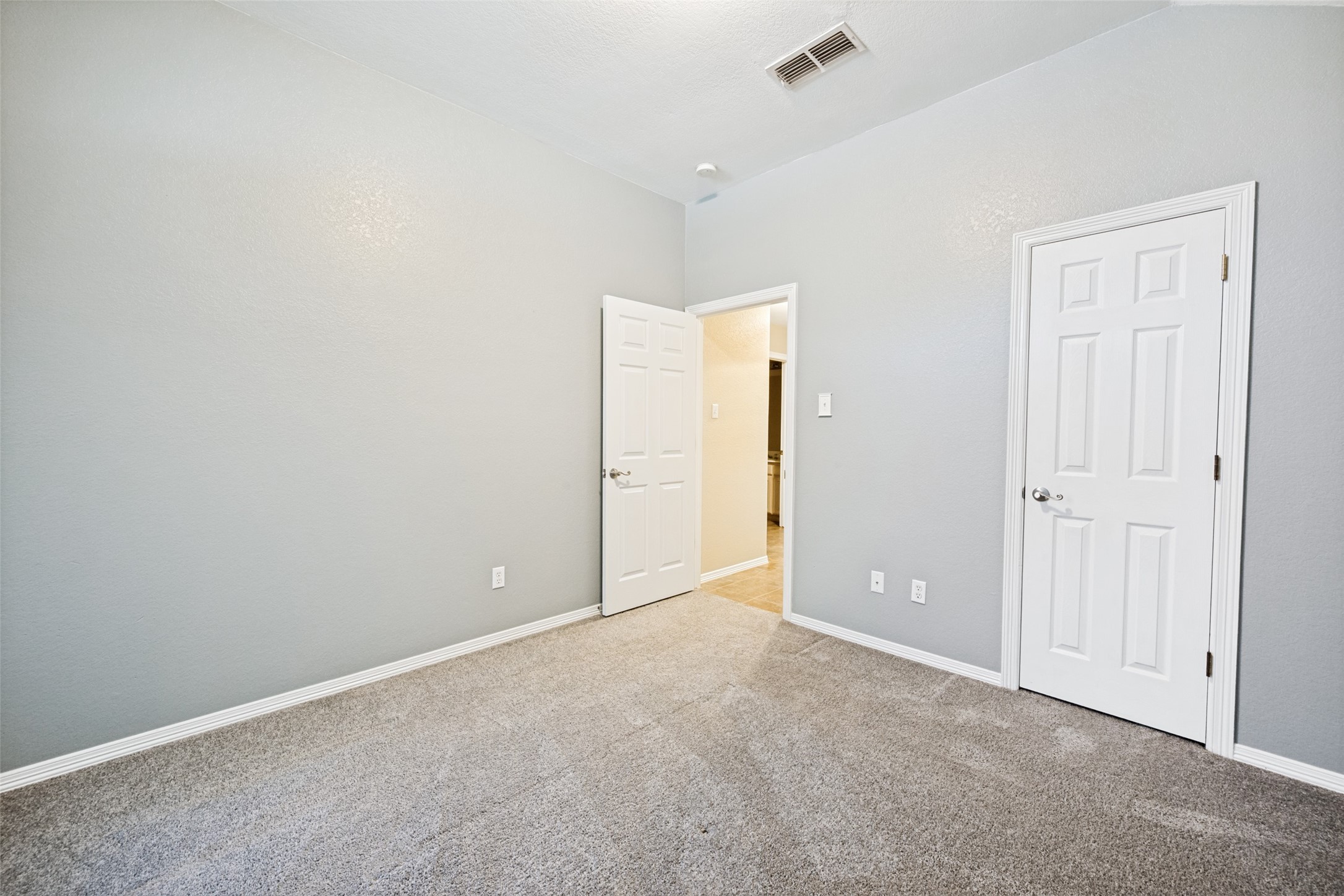 816 Willow Court Saginaw TX 76179
