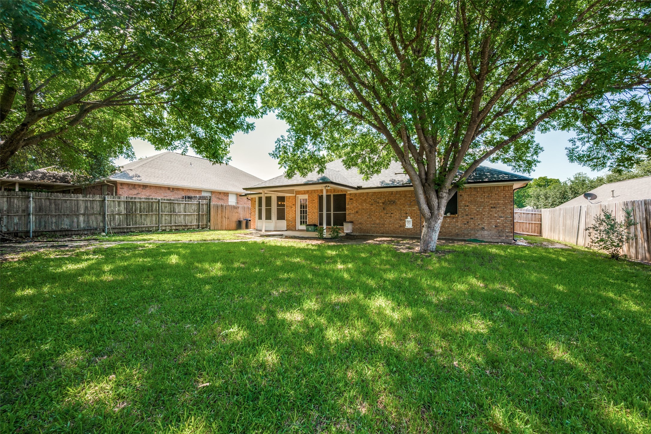 816 Willow Court Saginaw TX 76179