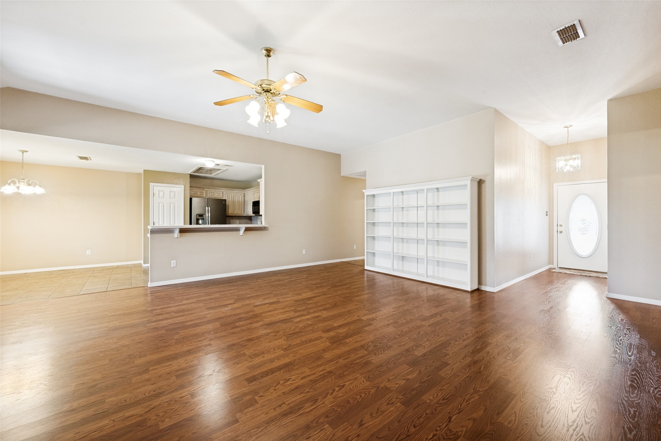 816 Willow Court Saginaw TX 76179