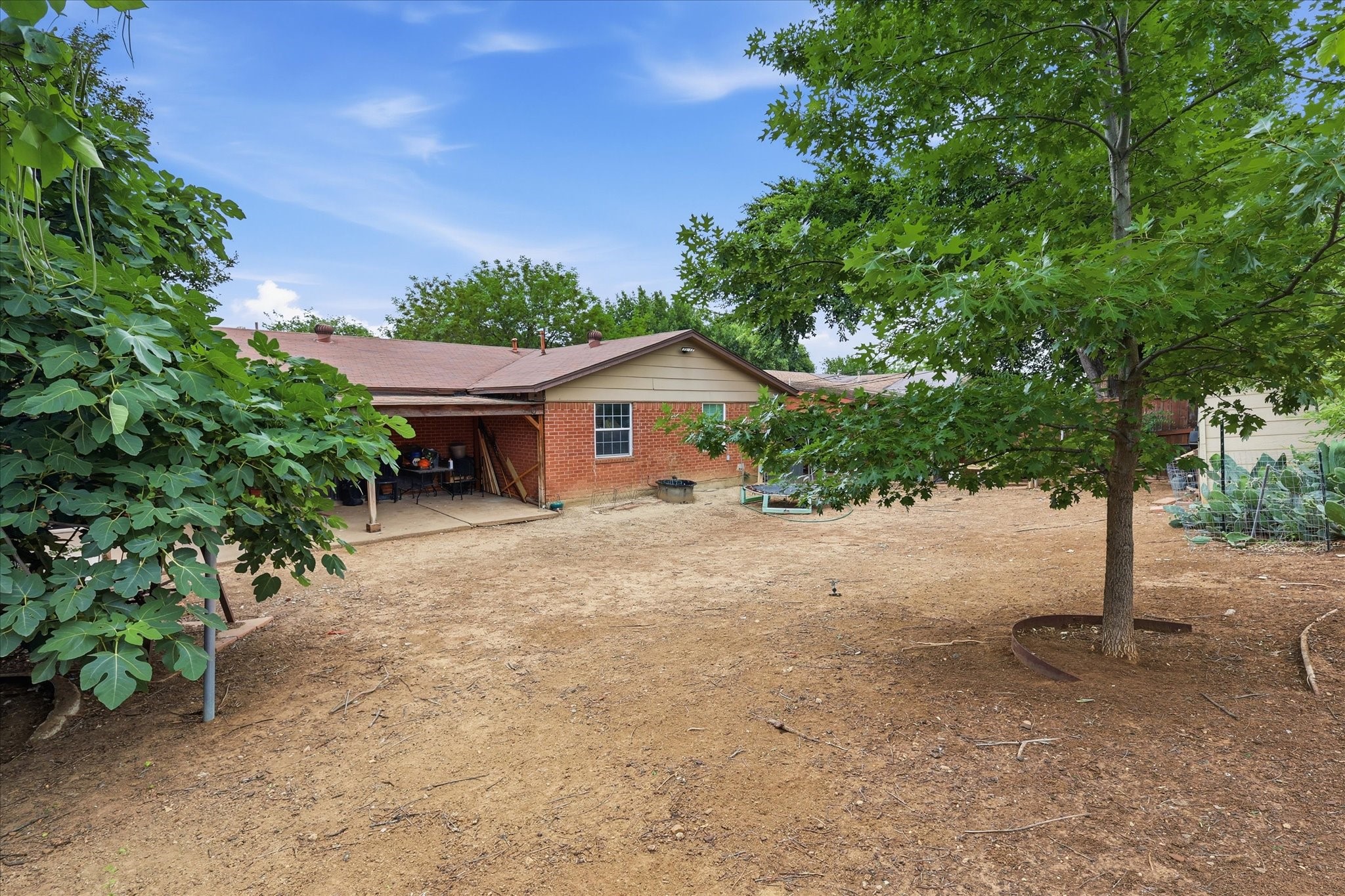 450 Price Drive Lewisville TX 75067