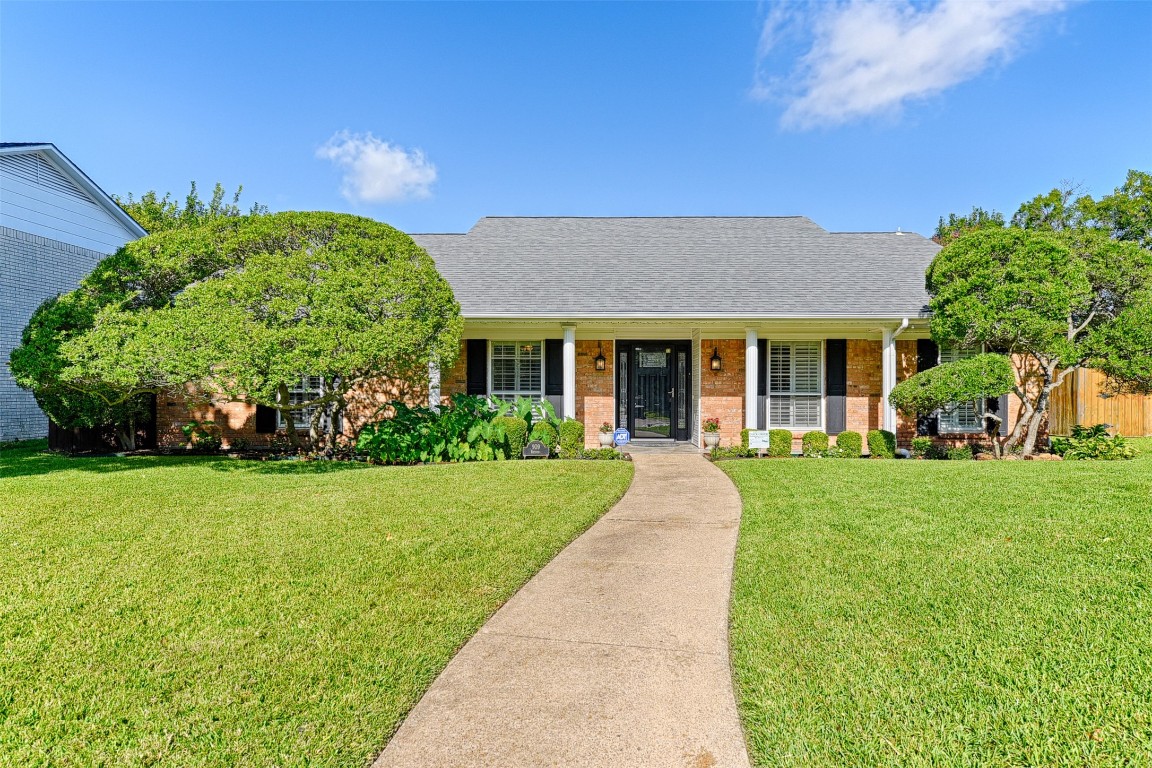 909 Rutgers Drive Richardson TX 75081