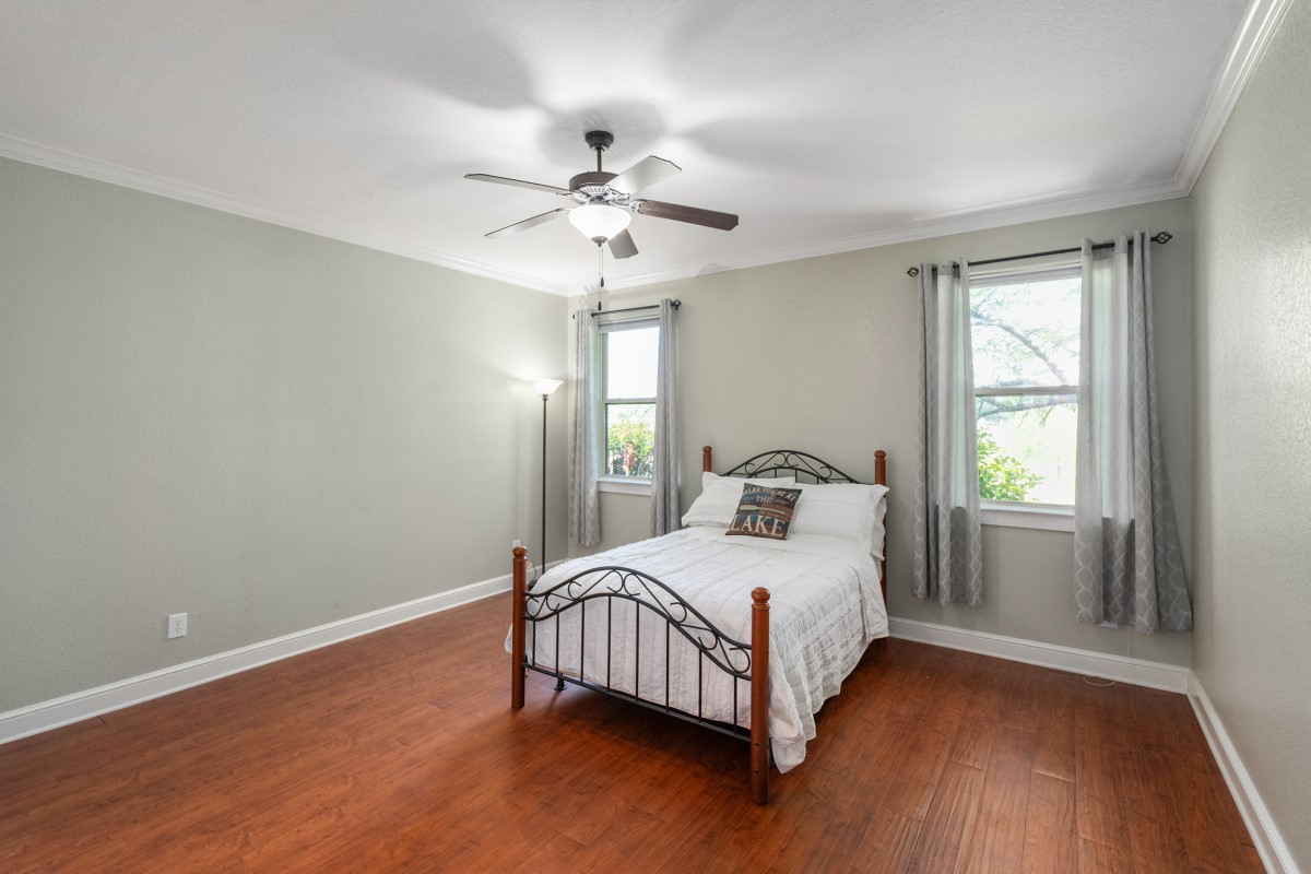 104 Crepe Myrtle Corsicana TX 75109