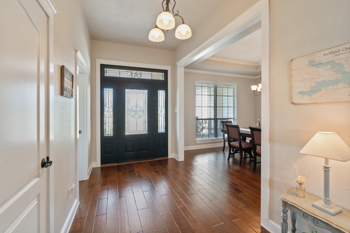 104 Crepe Myrtle Corsicana TX 75109