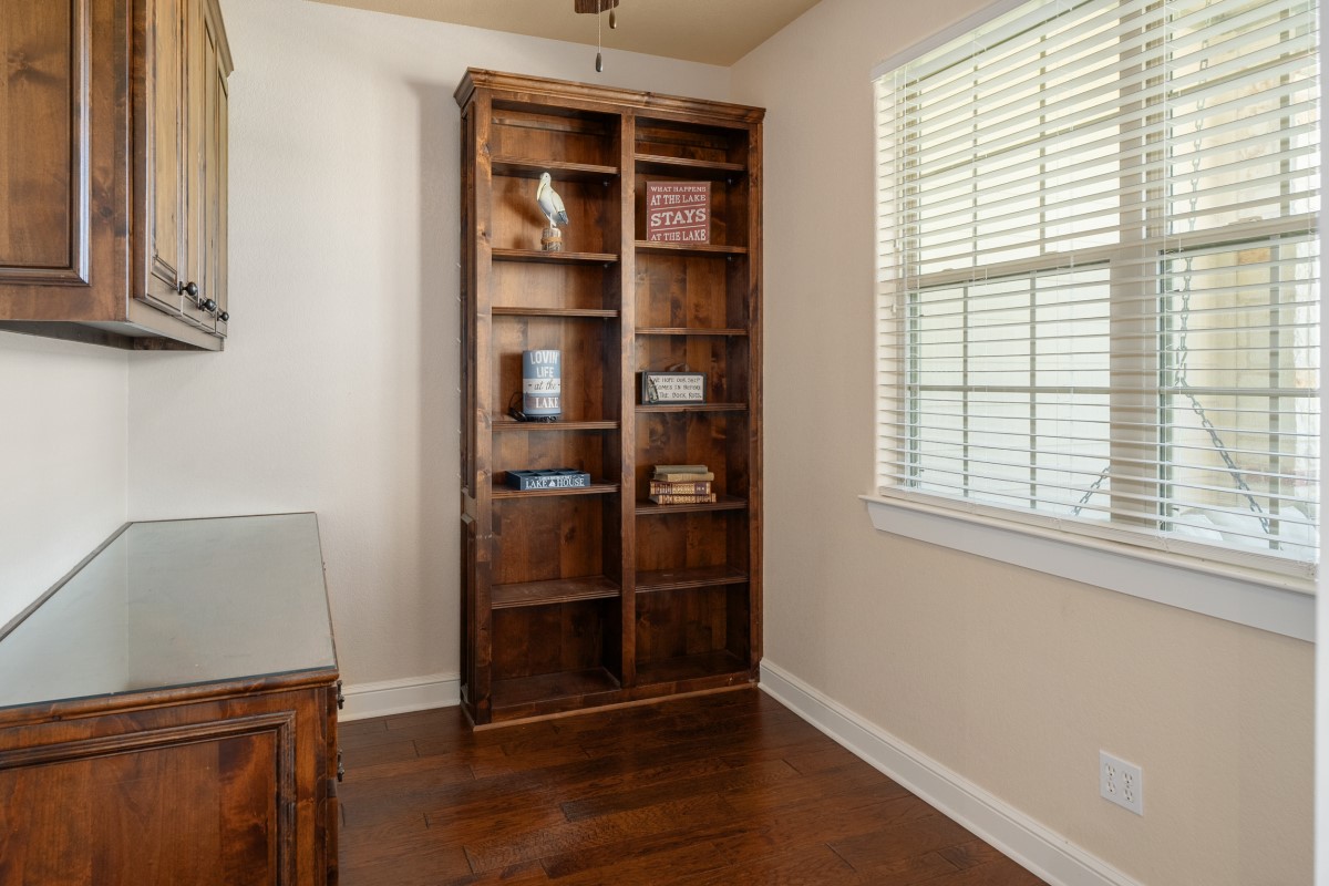 104 Crepe Myrtle Corsicana TX 75109