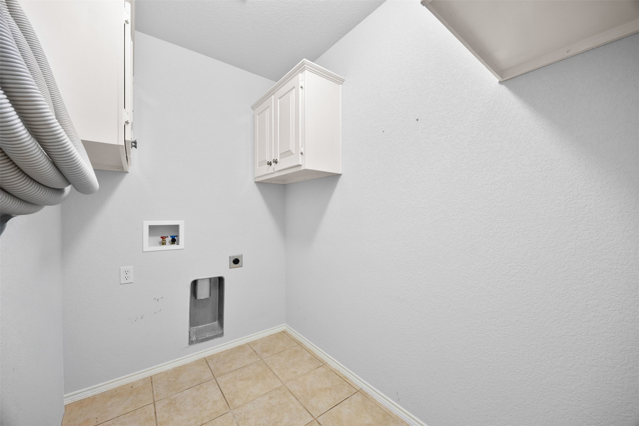 706 Hill Lane Cleburne TX 76033