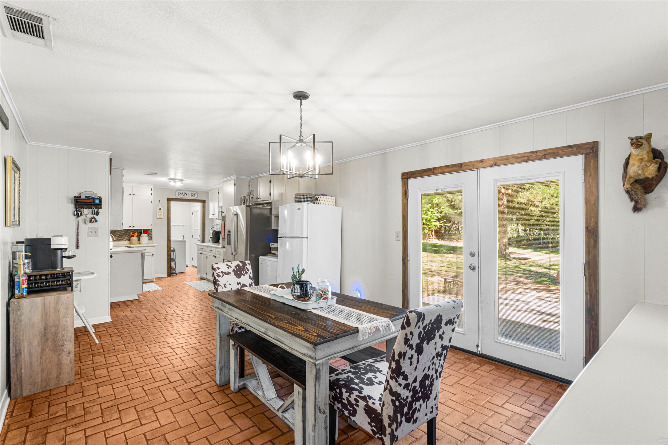 602 Colonial Drive Athens TX 75751