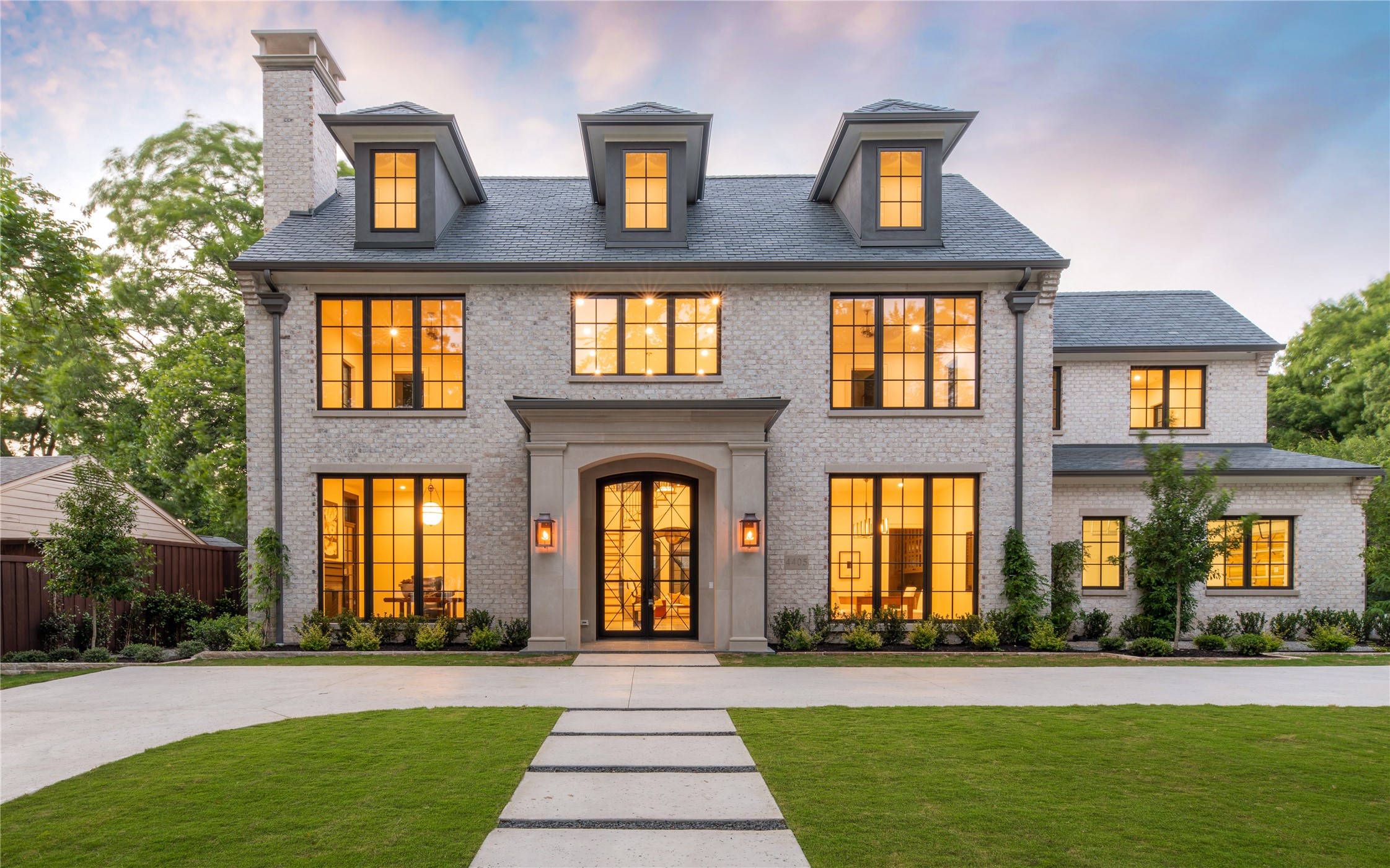 4405 Wildwood Dallas TX 75209