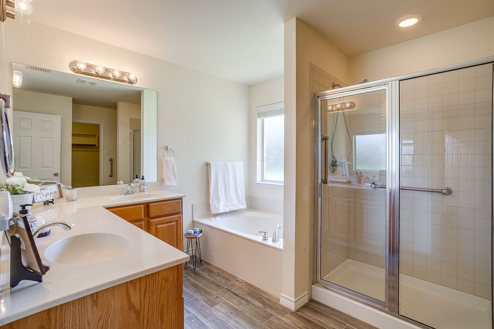 336 Plantation Drive E Burleson TX 76028