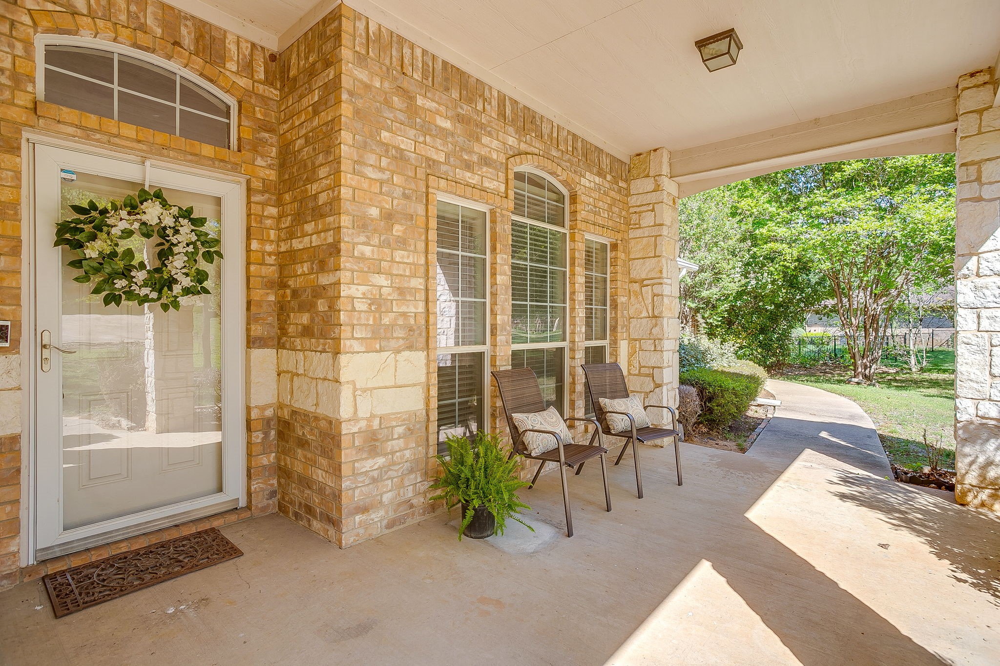336 Plantation Drive E Burleson TX 76028