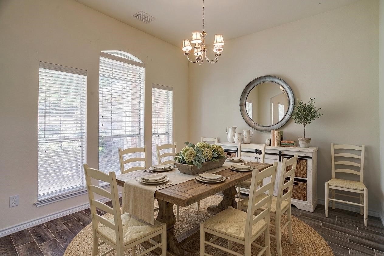 336 Plantation Drive E Burleson TX 76028