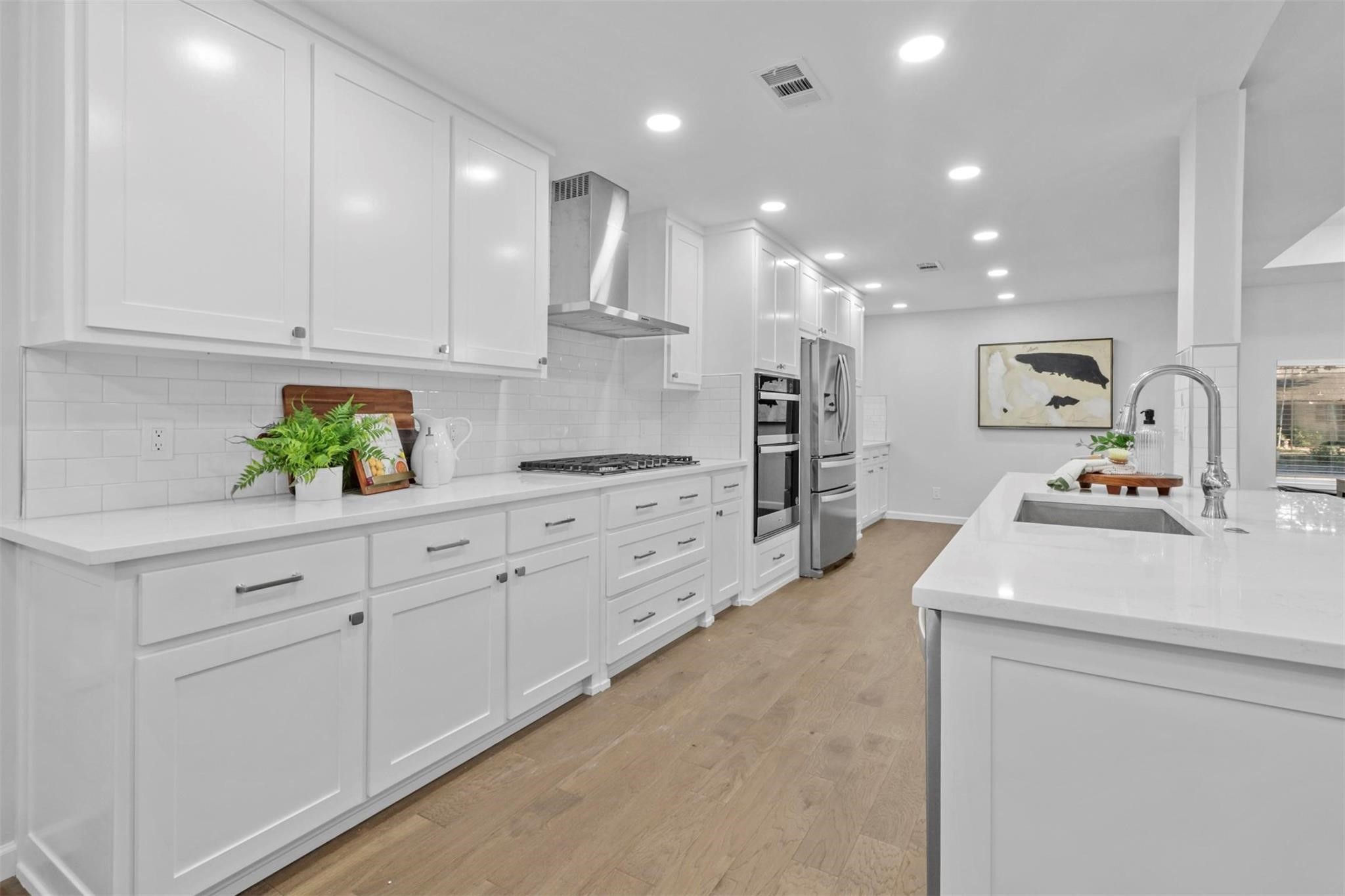 3212 Altman Drive Dallas TX 75229