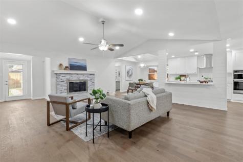 3212 Altman Drive Dallas TX 75229