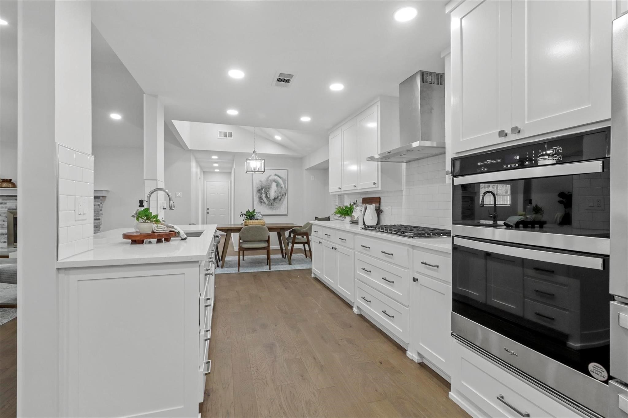 3212 Altman Drive Dallas TX 75229