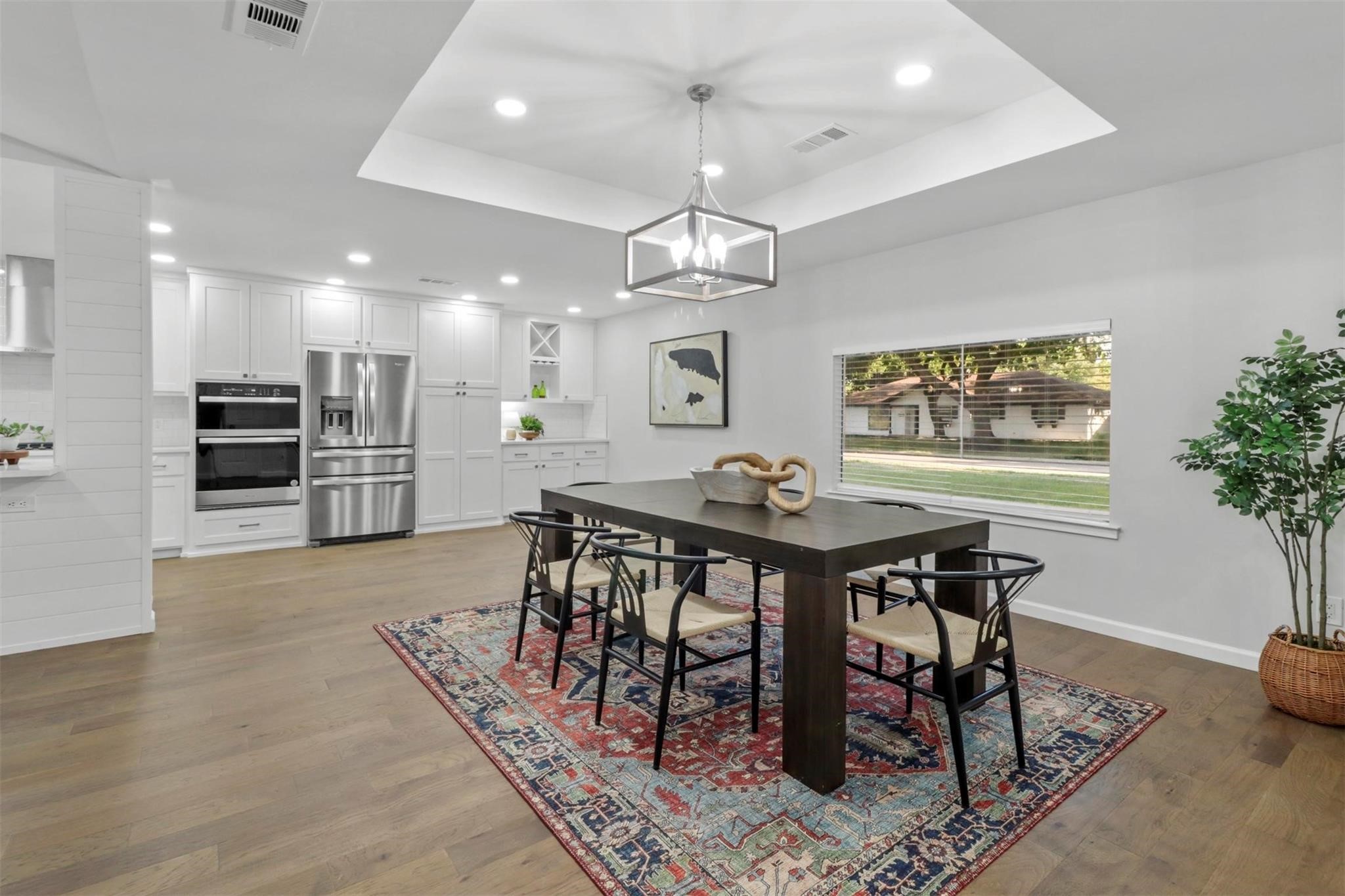 3212 Altman Drive Dallas TX 75229