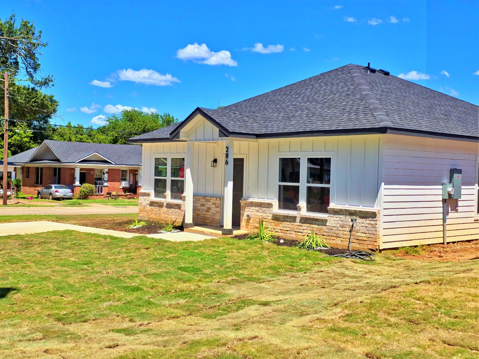 286 10th Street Paris TX 75460