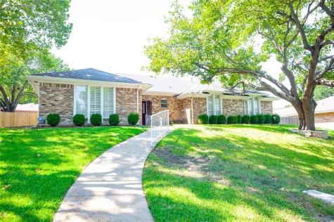 1439 Cardinal Creek Drive Duncanville TX 75137