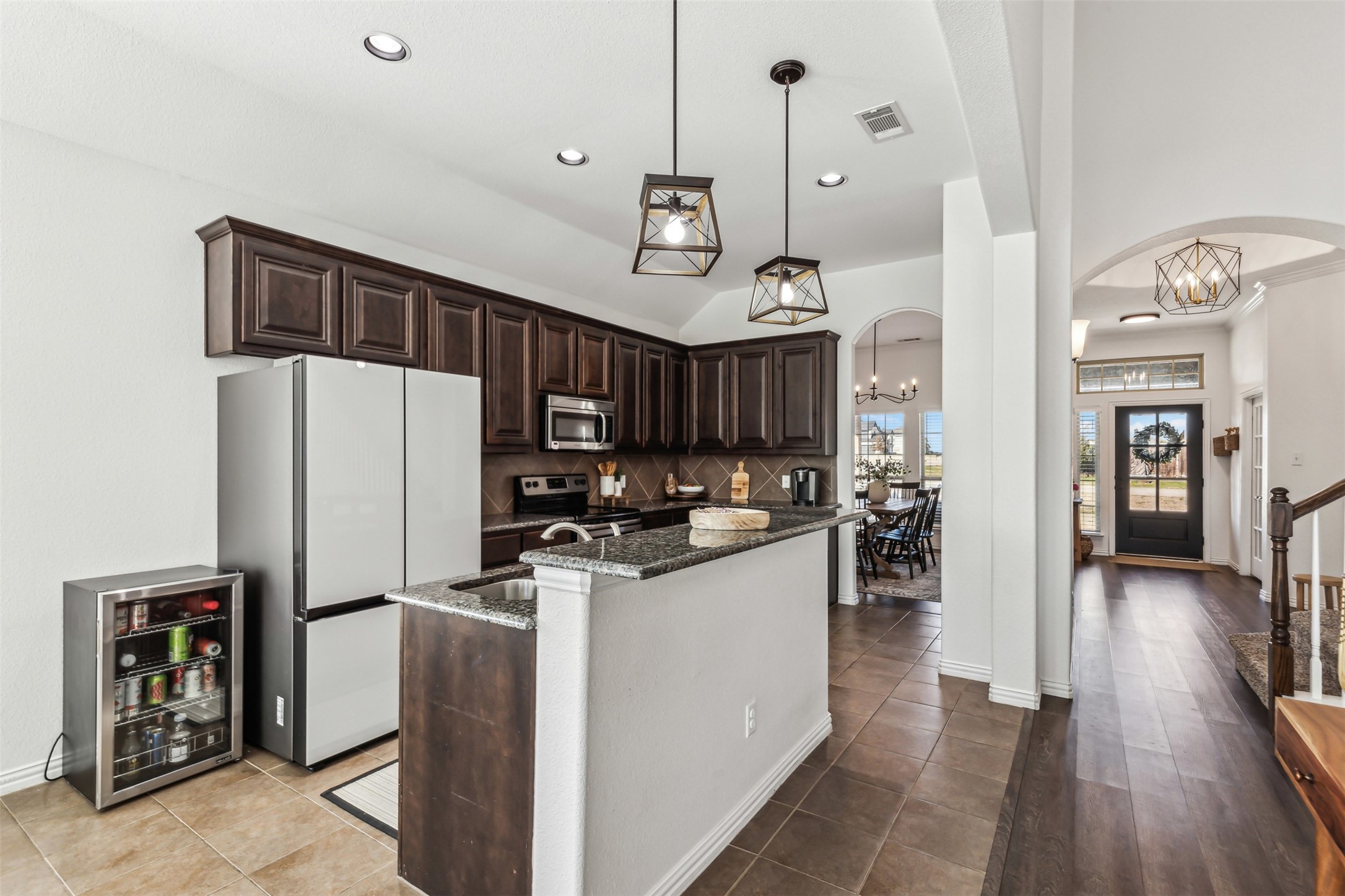 112 Cardiff Lane Waxahachie TX 75167