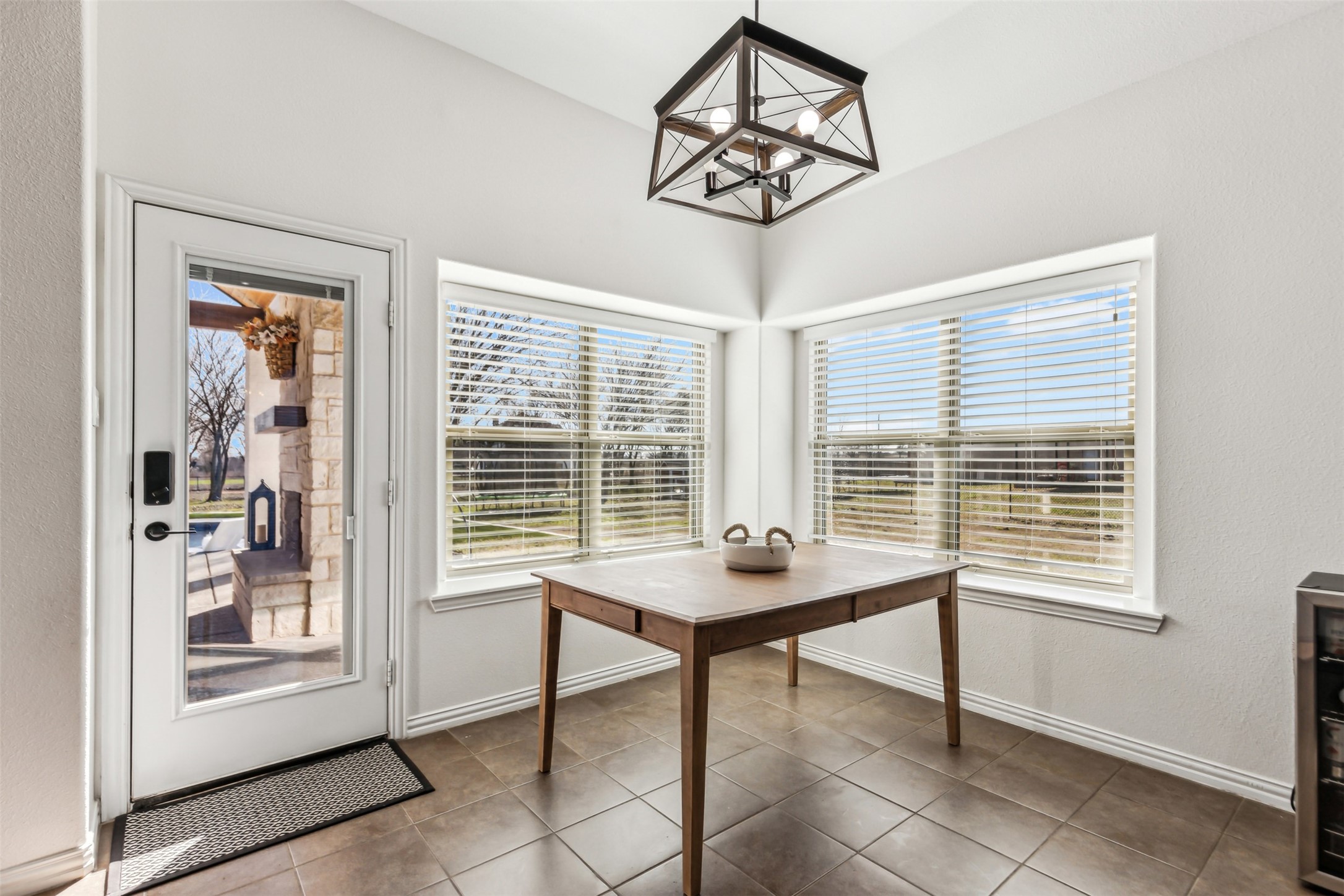 112 Cardiff Lane Waxahachie TX 75167