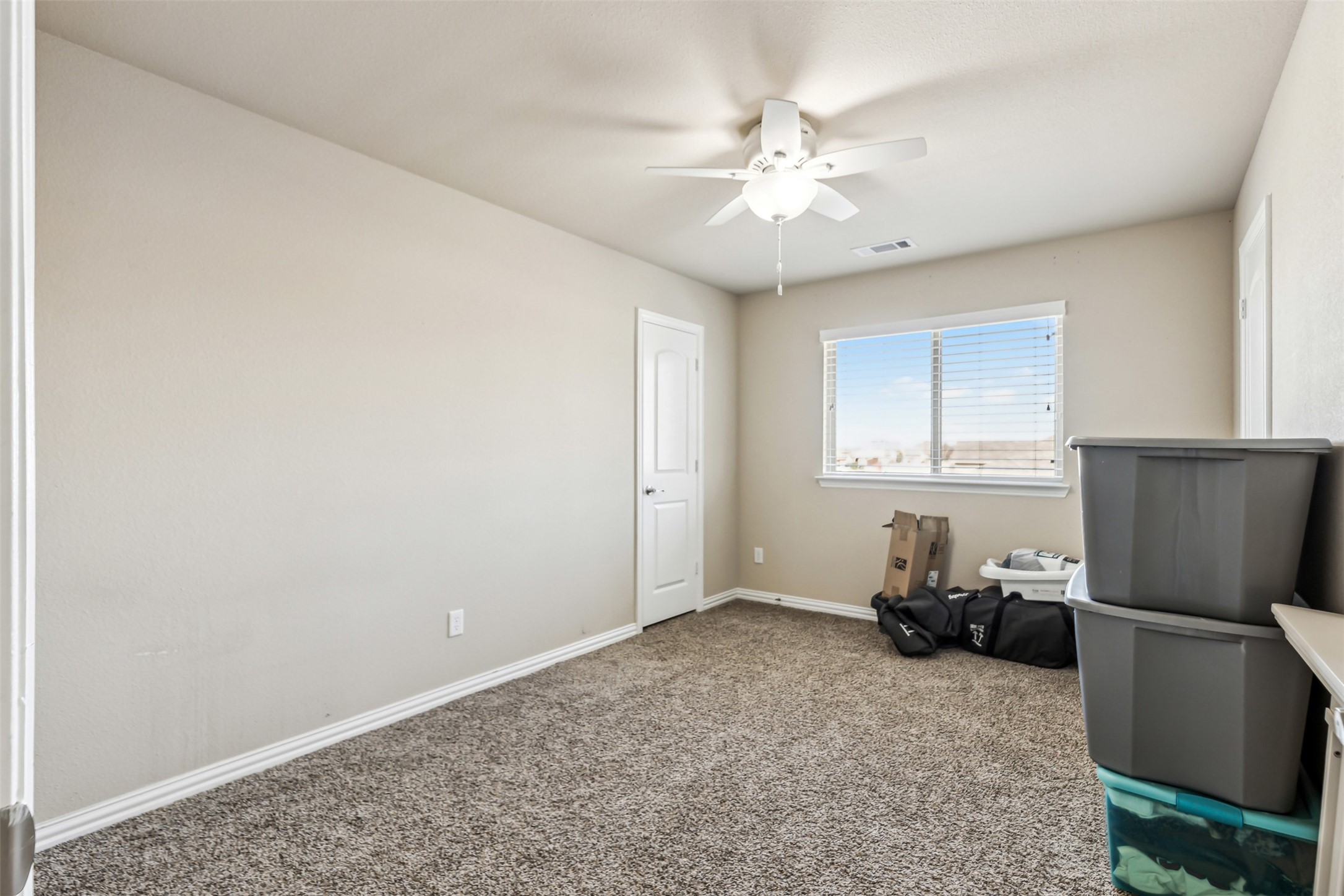 112 Cardiff Lane Waxahachie TX 75167