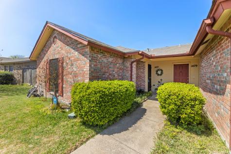 1477 Brook Meadow Circle Lancaster TX 75134