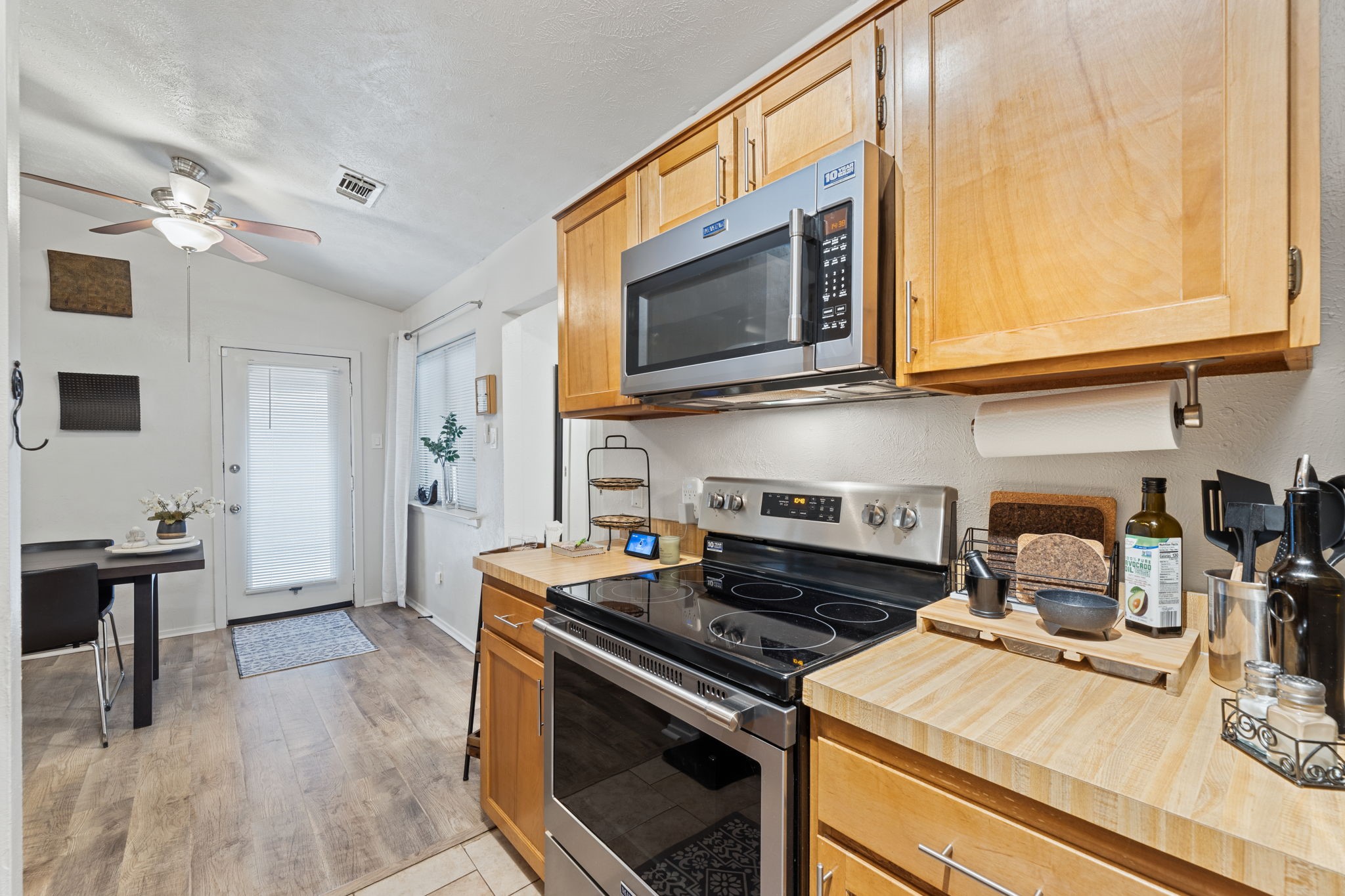 1477 Brook Meadow Circle Lancaster TX 75134